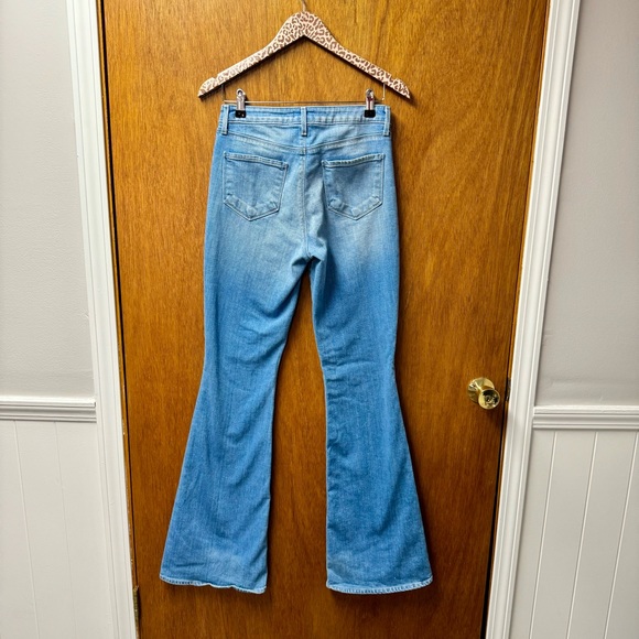 L'AGENCE Bell High Rise Flare Denim Jeans Ashford Wash Light Blue 27 - Picture 14 of 16